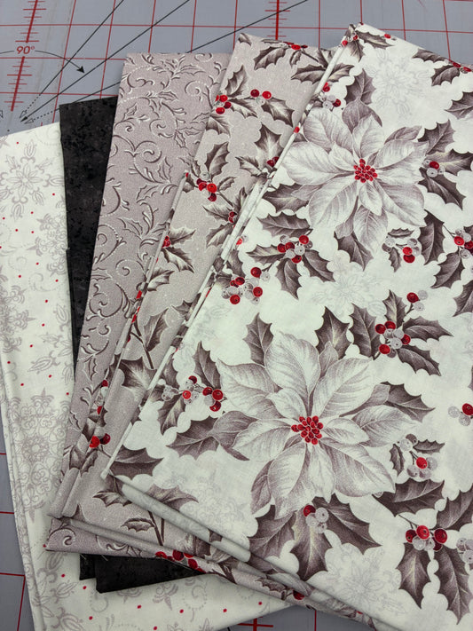 Pretty Poinsettias Quilt Kit